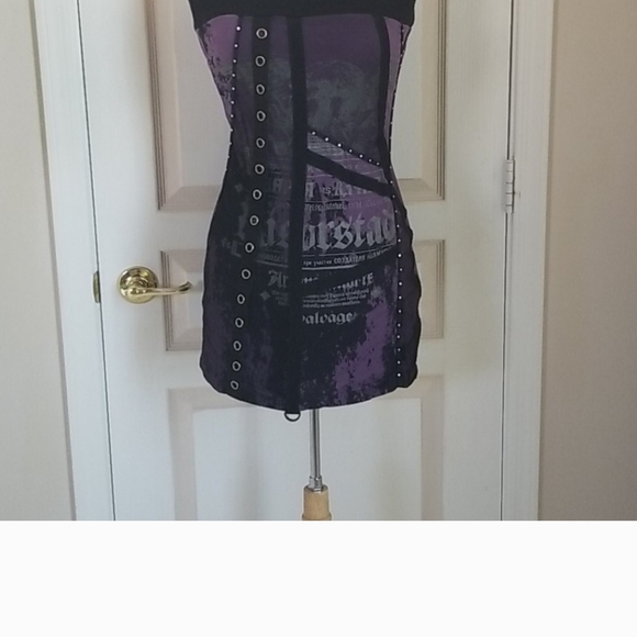 Salvage Dresses & Skirts - SALVAGE Lavender Dreams Corset Dress. L